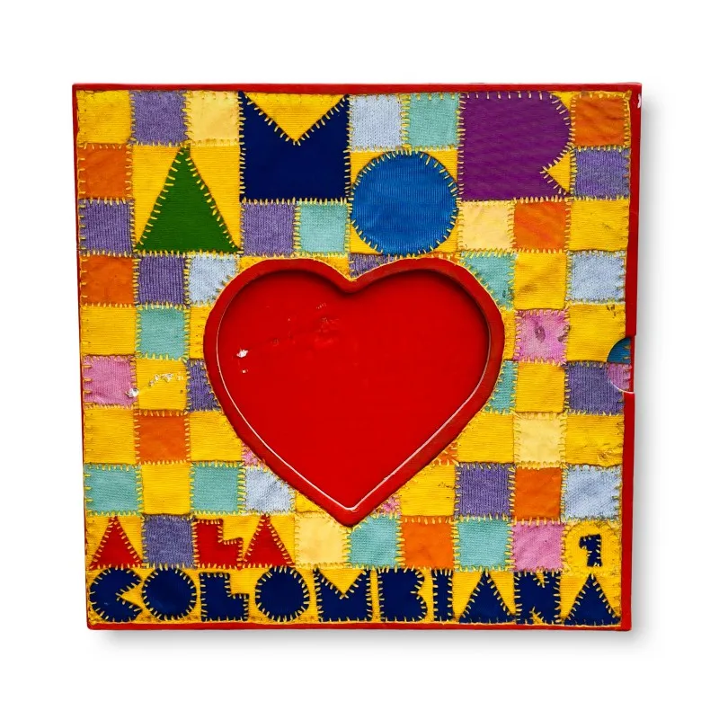 Amor a la colombiana (Primer lugar - American Design Awards 2009 — categoría Libros, Revistas e Impresos)