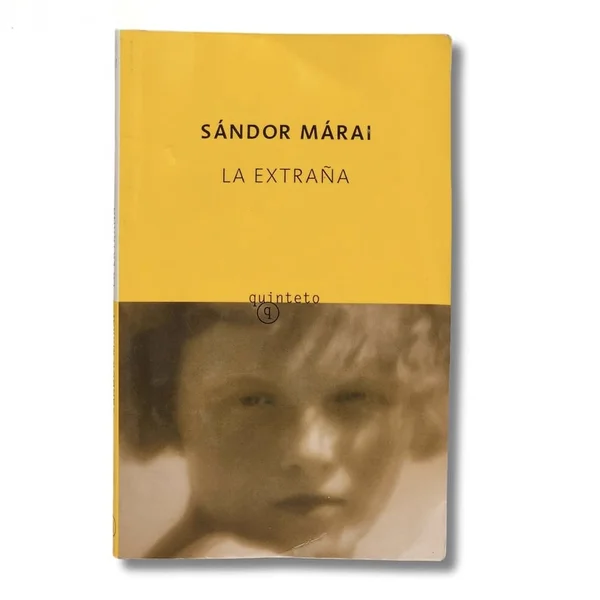 La extraña