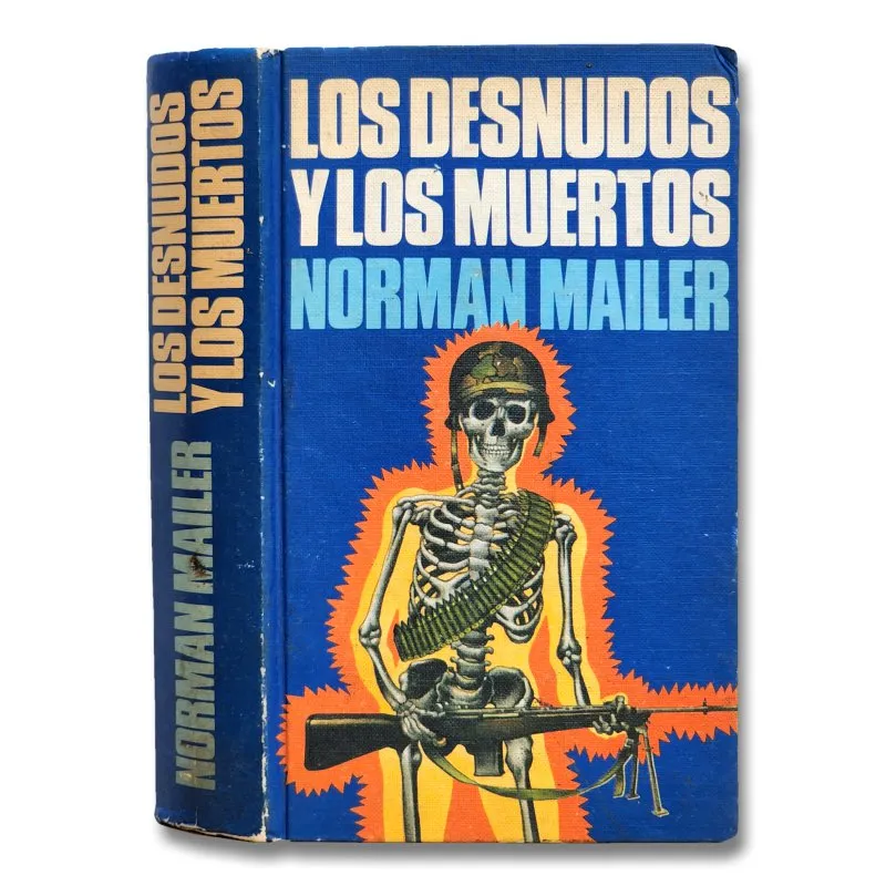 Los desnudos y los muertos
